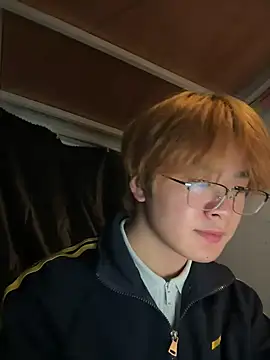 Snapshot of Anson0722 chatting on October 25, 2:56 pm Anson0722 online show from October 25, 2:56 pm