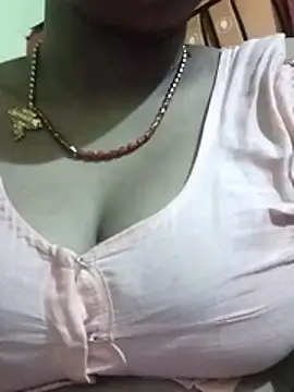 Snapshot of devarbhabhisexpower chatting on April 28, 11:54 pm devarbhabhisexpower online show from April 28, 11:54 pm
