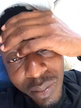 Snapshot of justyou2025 chatting on March 11, 12:28 pm justyou2025 online show from March 11, 12:28 pm