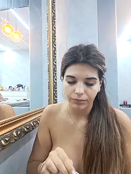 Bella Posh online show from November 13, 5:39 am