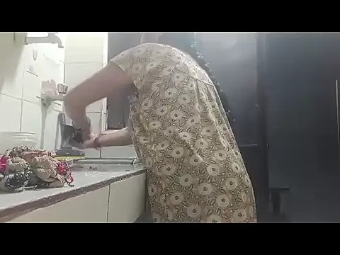 longsexji online show from February 21, 6:09 pm