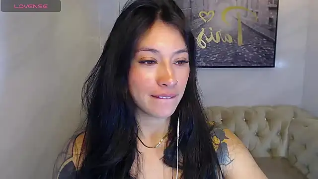 Snapshot of Isabella_Collen_v chatting on June 2, 1:13 pm Isabella Collen v online show from June 2, 1:13 pm