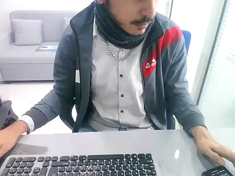 rahulkajuuu0909 online show from January 7, 6:05 am