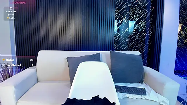 Ivaannaa  online show from February 26, 12:26 pm