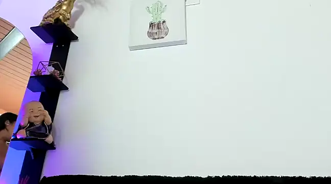 Snapshot of MarianaZapataa chatting on February 27, 10:09 pm MarianaZapataa online show from February 27, 10:09 pm