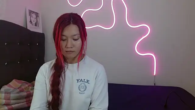 Snapshot of sloppy_cat chatting on October 4, 8:29 pm sloppy cat online show from October 4, 8:29 pm