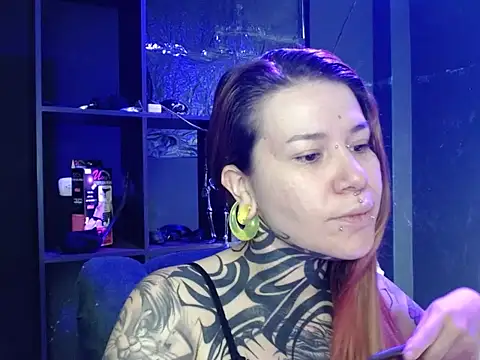 Snapshot of Pandora_9666 chatting on November 4, 2:05 pm Pandora 9666 online show from November 4, 2:05 pm