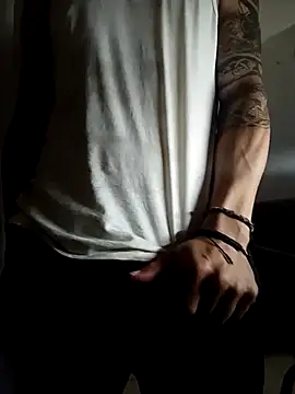 tonallis online show from February 24, 2:40 am