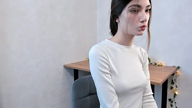 Snapshot of FloraEves chatting on March 1, 4:15 am FloraEves online show from March 1, 4:15 am