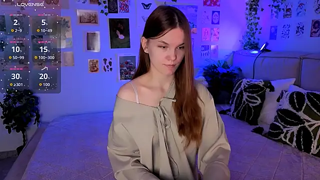 Amber Rogers online show from April 18, 5:33 am