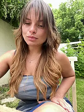 Snapshot of gynna_kimera chatting on June 15, 10:39 am gynna kimera online show from June 15, 10:39 am