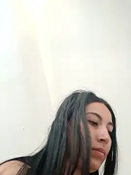 AnnHouston1 online show from March 1, 8:33 pm