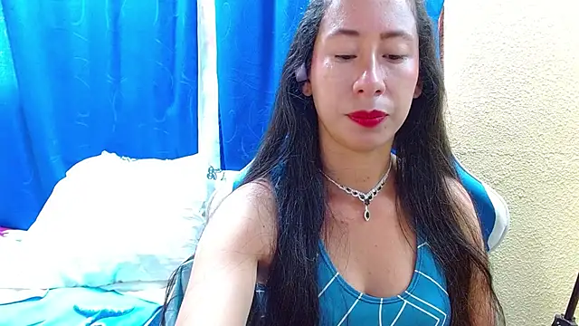 Gia leinn online show from June 19, 3:49 pm