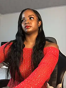 Snapshot of ValerieBlakee chatting on July 8, 4:44 pm ValerieBlakee online show from July 8, 4:44 pm
