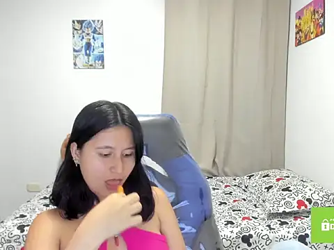 xoxo kiitty online show from November 6, 3:29 am