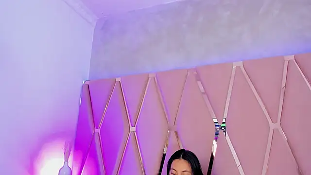 Emily Black1 online show from October 19, 3:07 am