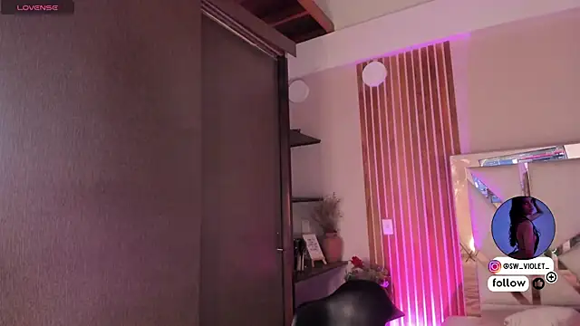 Snapshot of sweetviolet__ chatting on June 25, 12:09 pm sweetviolet online show from June 25, 12:09 pm