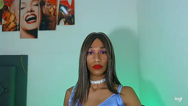 red veltet online show from November 18, 2:43 pm