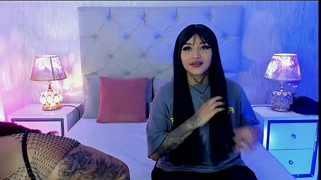 Snapshot of goth_tasha chatting on April 18, 1:37 pm goth tasha online show from April 18, 1:37 pm