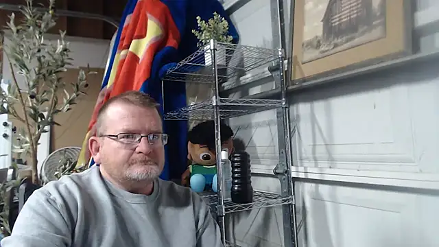 Randomoldguy615 online show from March 1, 1:11 am