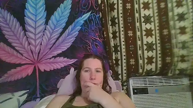 Snapshot of Seductivefoxy@xh chatting on March 10, 5:11 am Seductivefoxyxh online show from March 10, 5:11 am