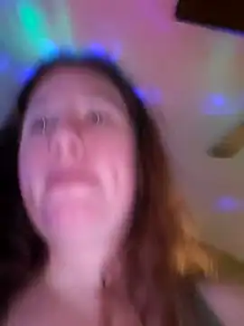 Snapshot of Seductivefoxy@xh chatting on March 11, 11:37 pm Seductivefoxyxh online show from March 11, 11:37 pm