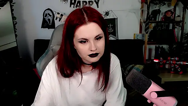 Della Ideal online show from November 1, 3:03 pm