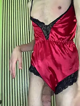 Snapshot of Femboylili chatting on May 31, 1:18 pm Femboylili online show from May 31, 1:18 pm