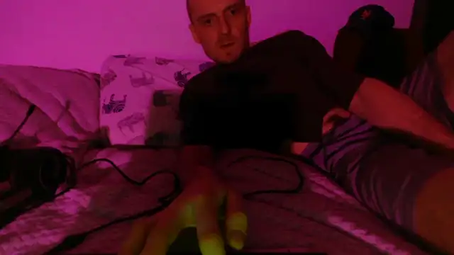 Snapshot of great_feeling chatting on February 23, 8:22 pm great feeling online show from February 23, 8:22 pm