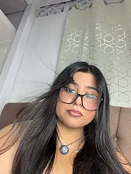 virginbrunette99 online show from May 24, 2:05 am