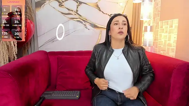 Bella williamss  online show from January 14, 7:30 pm