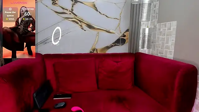 Bella williamss  online show from April 13, 7:41 pm