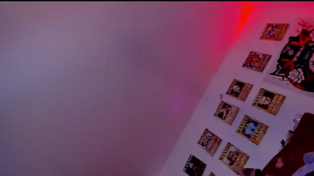 Snapshot of Minami_Nakamura chatting on November 15, 6:59 pm Minami Nakamura online show from November 15, 6:59 pm