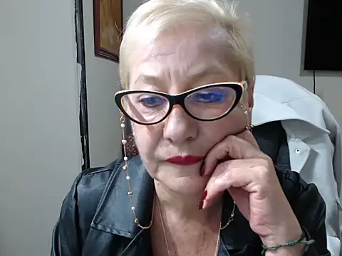 MisteriosaX online show from October 21, 9:26 pm