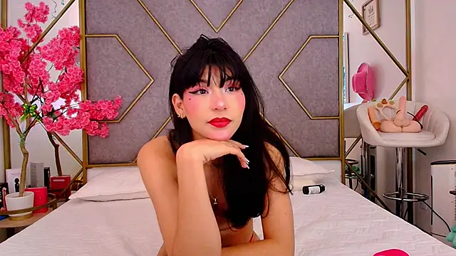 nathalya summer online show from March 25, 9:10 pm