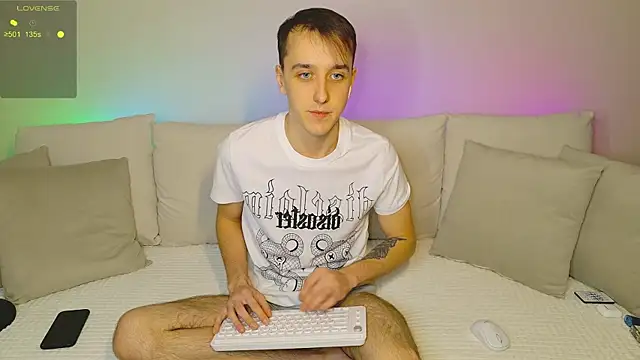 Snapshot of your_super_hero chatting on December 22, 4:20 am your super hero online show from December 22, 4:20 am