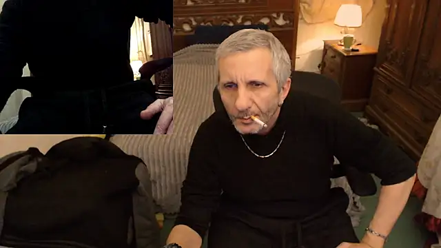 maxdaddy690 online show from November 26, 10:11 pm