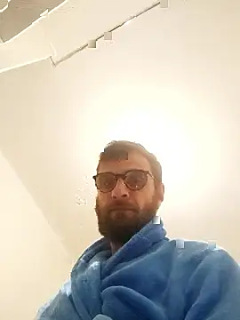 sebik122 online show from October 31, 8:43 pm