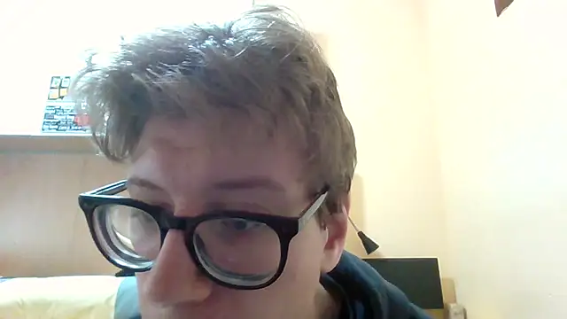 Snapshot of FruitedHymnal chatting on February 13, 9:27 am FruitedHymnal online show from February 13, 9:27 am