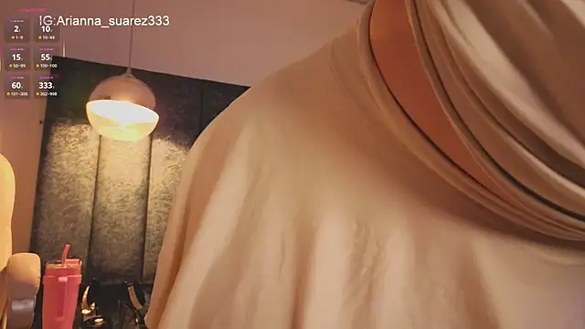 Ariannaa Suarez1 online show from October 17, 7:49 pm