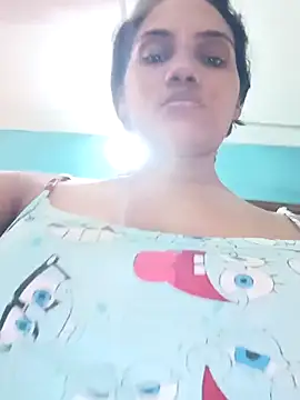 Laurabutt online show from October 12, 6:29 pm