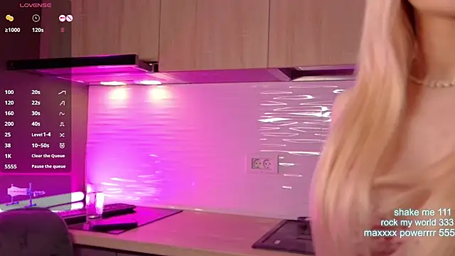 CutiePie69   online show from November 13, 8:41 pm