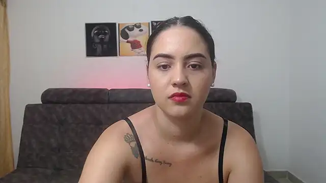 Snapshot of Anthonela_Queen chatting on March 6, 3:13 pm Anthonela Queen online show from March 6, 3:13 pm