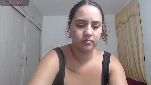 Snapshot of Anthonela_Queen chatting on October 15, 12:11 am Anthonela Queen online show from October 15, 12:11 am