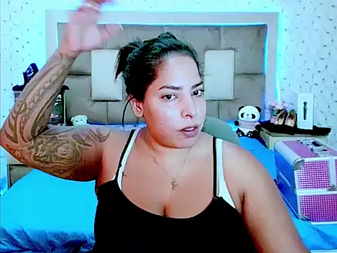 indiantopaz694u online show from February 10, 4:38 am