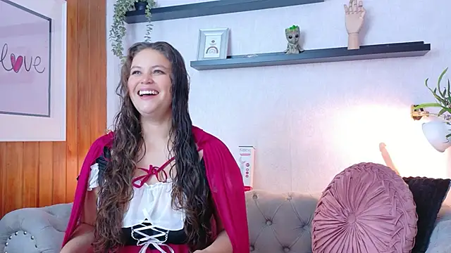 Anaise latif online show from October 25, 11:40 am