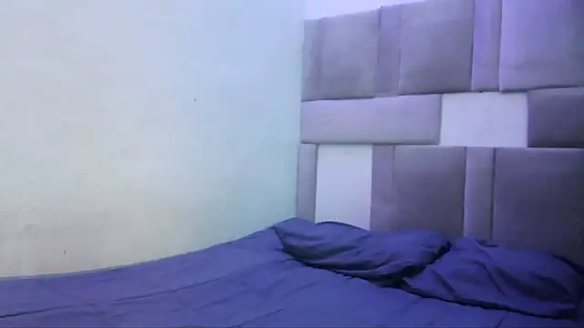 pocahontasoriginal online show from September 29, 4:12 pm