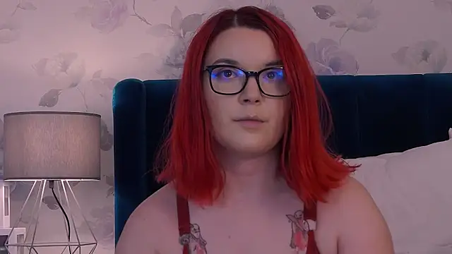 KailyKay online show from October 8, 6:05 pm