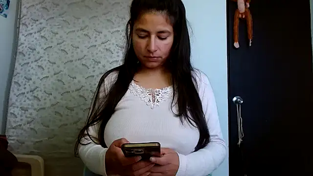 Escarcha-blue online show from January 9, 8:43 pm