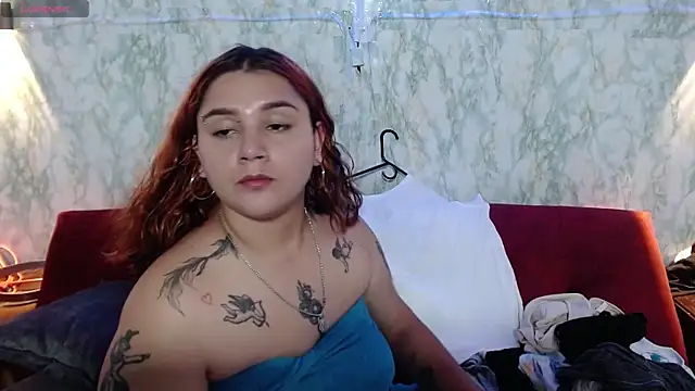 Snapshot of kitty_devourer_ chatting on March 11, 8:31 pm kitty devourer online show from March 11, 8:31 pm